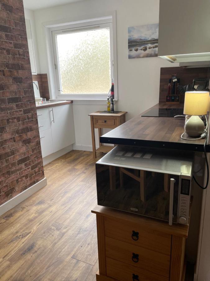 Charleston Apartment Self Catering 5 Min Drive From Town Centre Inverness Buitenkant foto