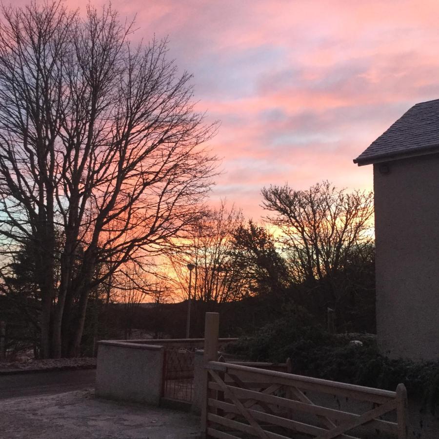 Charleston Apartment Self Catering 5 Min Drive From Town Centre Inverness Buitenkant foto